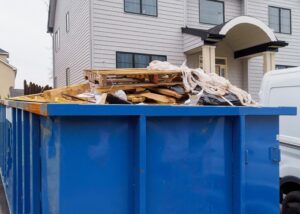 Read more about the article Organizing Your Home? Why You Need a Short-Term Dumpster Rental?